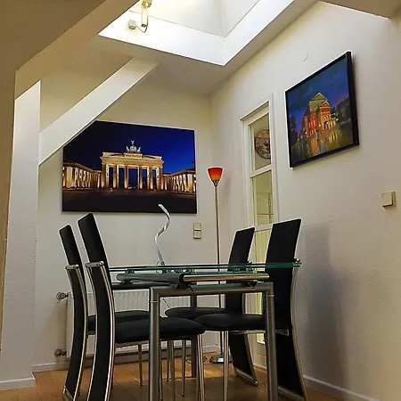 Ueber Den Daechern Von Appartamento Berlino