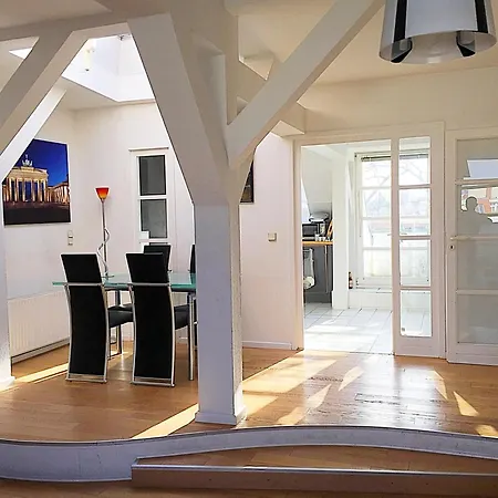 Apartment über Den Dächern Von Berlin